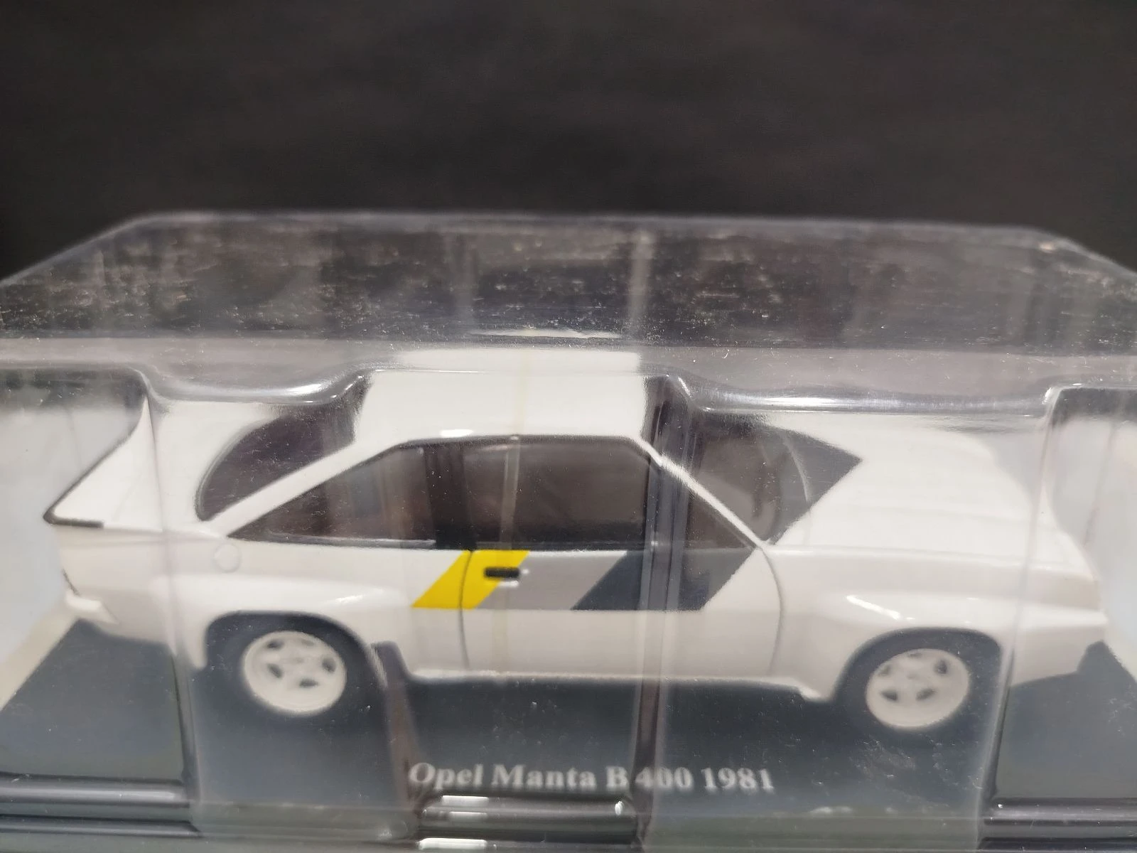 Opel Manta B 400 1981 Ixo Hachette 1/24 – photo 2
